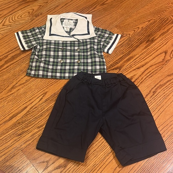 Saks Fifth Avenue Girl’s Plaid Top Navy Shorts Set Size 2 - Picture 1 of 10